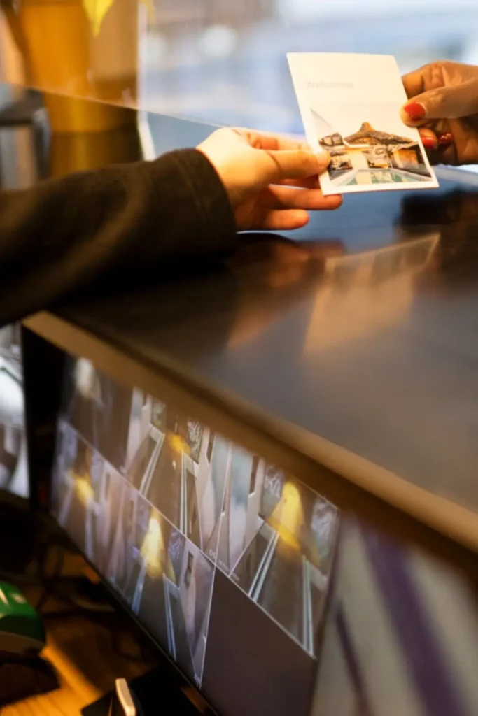 établissement hotelier Vidéosurveillance intelligente : sécurité, dissuasion et tranquillité d’esprit